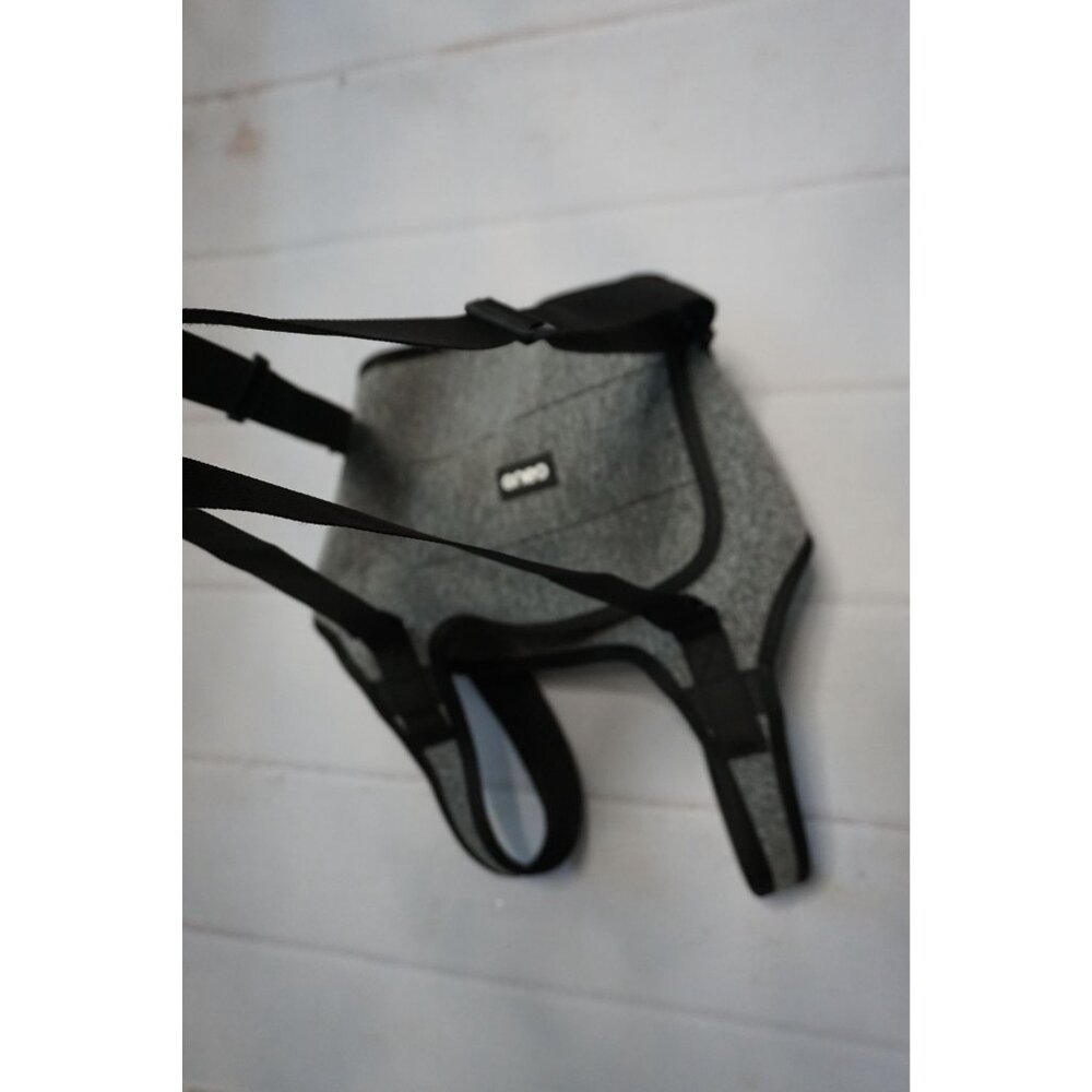 CNEO Dog Lift Harness, Dog Sling/ Support Harness for Back Legs - Size XL - Picture 5 of 9